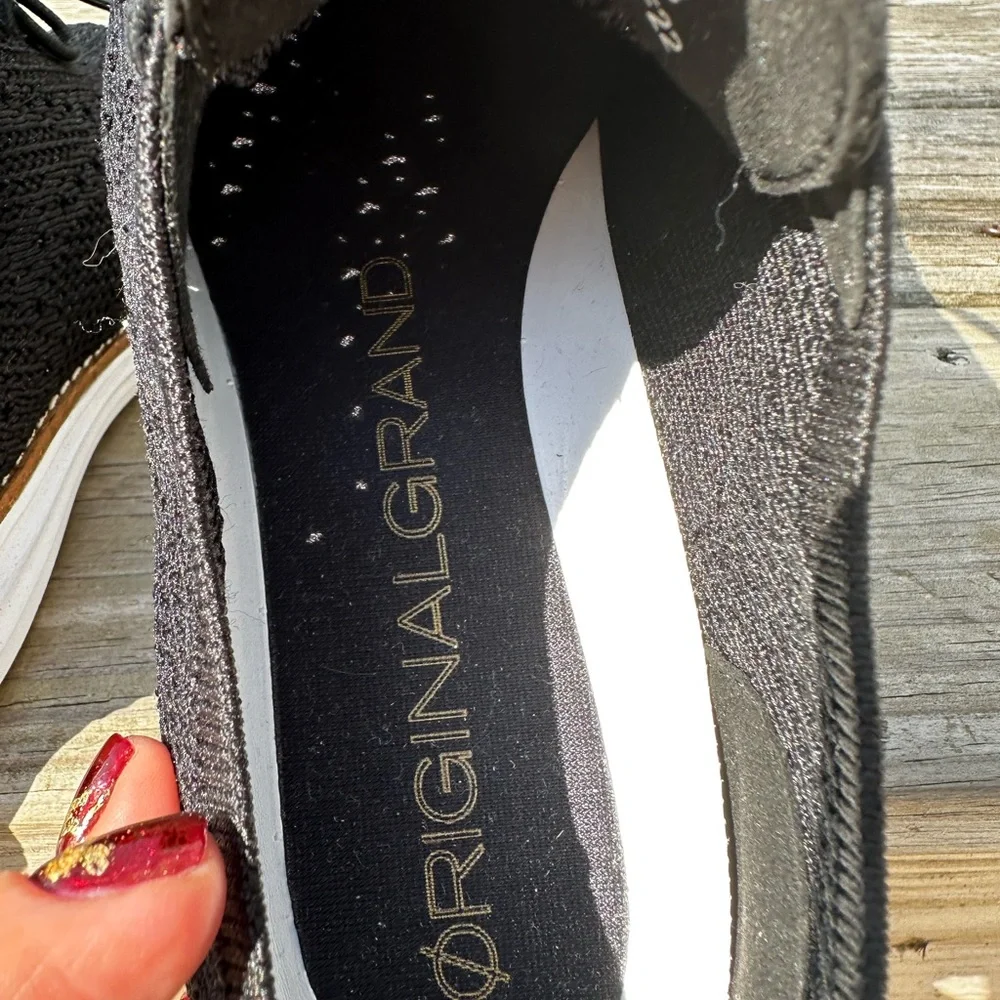 Cole Haan Black Flats - Picture 3 of 6